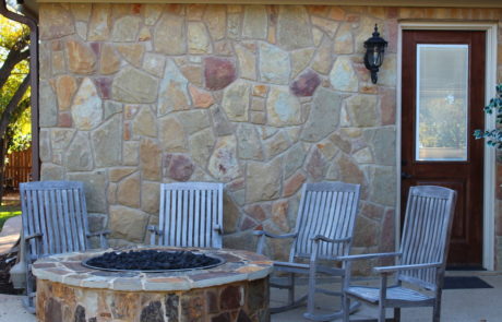 Firepit / chairs